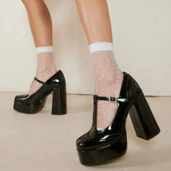 New Womens Black Patent Mary Jane Retro T-Strap Platform School Girl Pumps - Picture 5 of 5